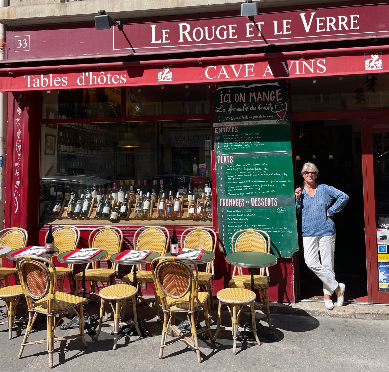 Le Rouge et le Verre — 33 Rue Brunel, Paris